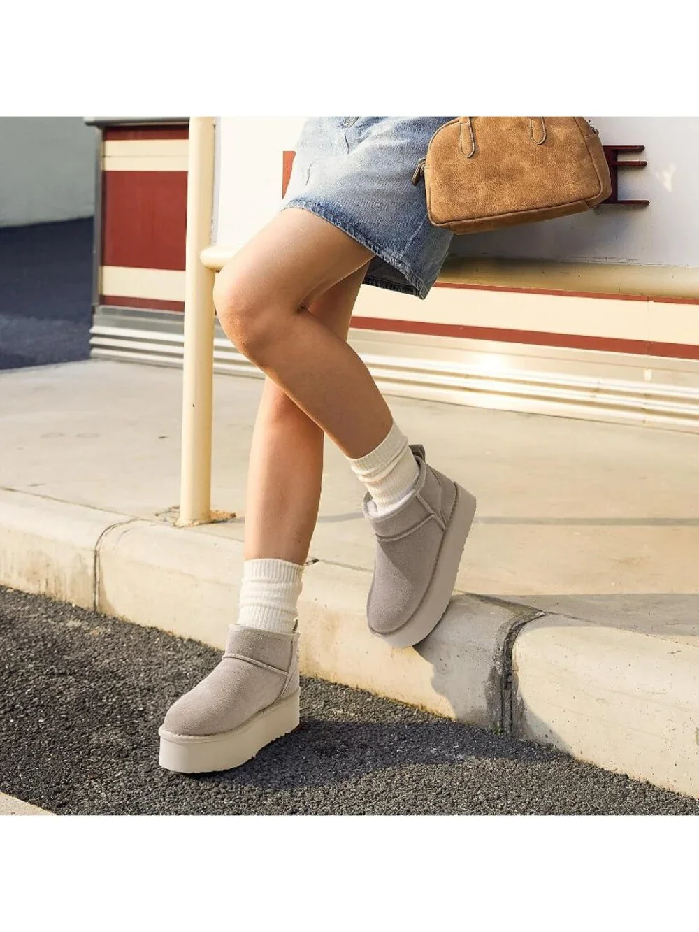 Dream Pairs Women's Sand Faux Fur Suede Platform Anti Slip Mini Boots